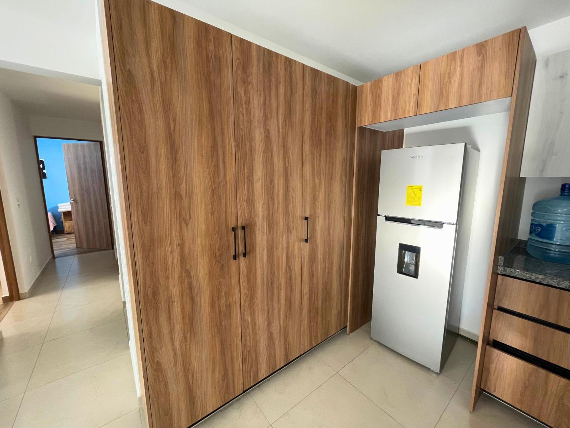 Depa Familiar Centrico Gdl Con Estacionamiento Apartman Guadalajara Kültér fotó